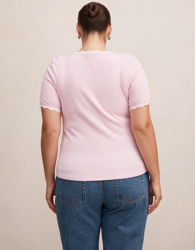 Forever New Curve - Rebecca Curve Scallop Neck Trim T-shirt
