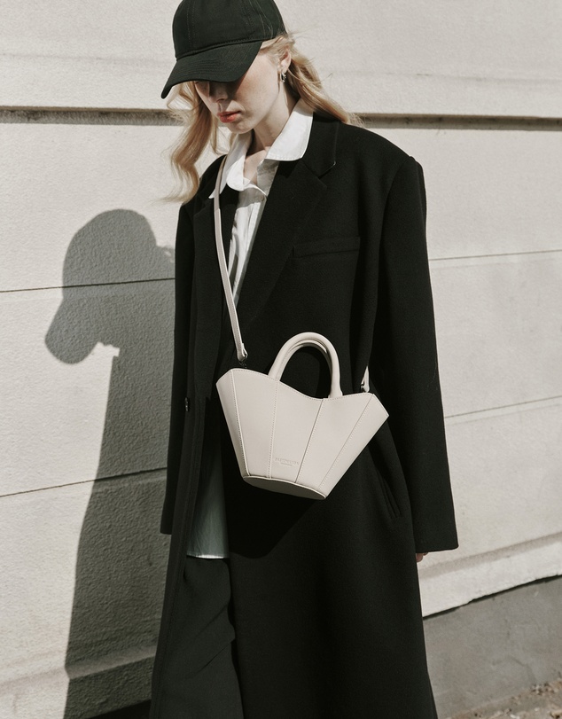 Gaston Luga - Josefine - Waterproof Mini Shoulder ToteCarry Bag