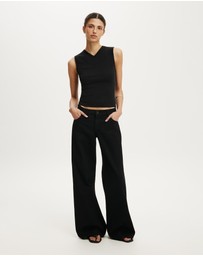 Cotton On - 90S V Neck Tank