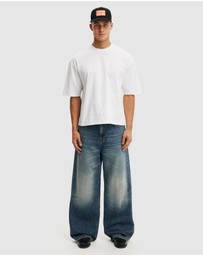 Cotton On - Cropped Fit T-Shirt
