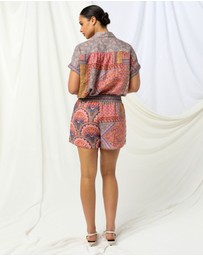 KACHEL - Jasmine Short