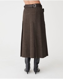 Forcast - Evelyn Pleated Skirt