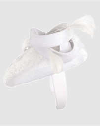 Max Alexander - Velvet White Winter Pillbox Fascinator