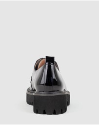 Edward Meller - PATEO Lace Up on Chunky Sole
