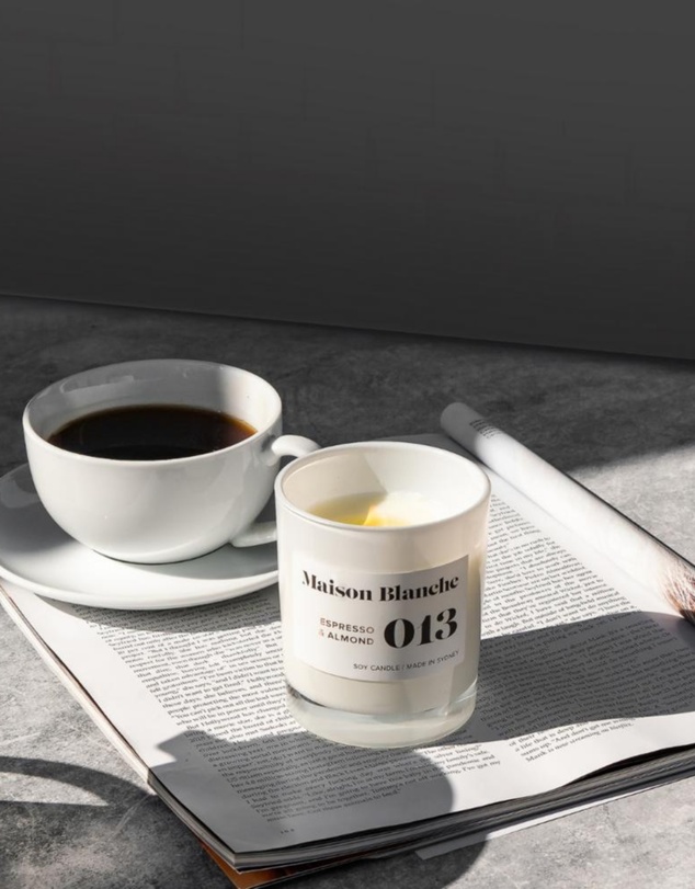 Maison Blanche - 013 Espresso & Almond - Medium Candle