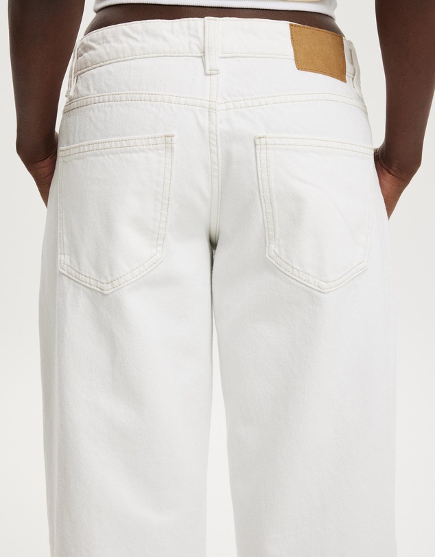 Cotton On - Low Rise Straight Jean