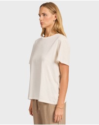 Academy Brand - Jimmy Boyfriend Tee