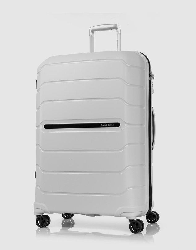 Samsonite - Oc2Lite 75cm Spinner Suitcase