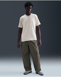Nike - Sportswear Premium Essentials T-Shirt
