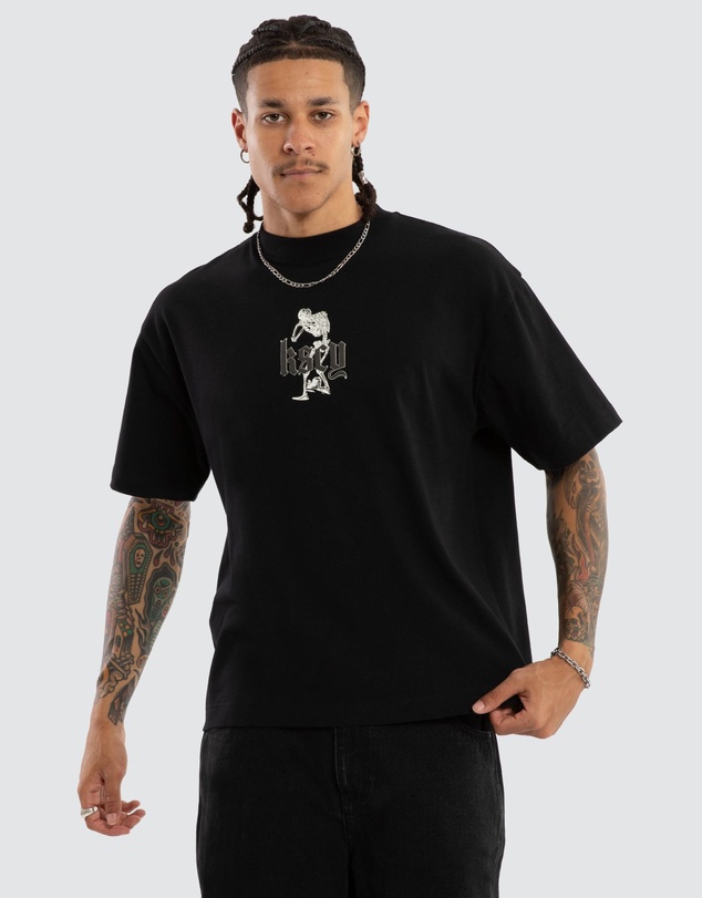 Kiss Chacey - Intertwined Street Tee