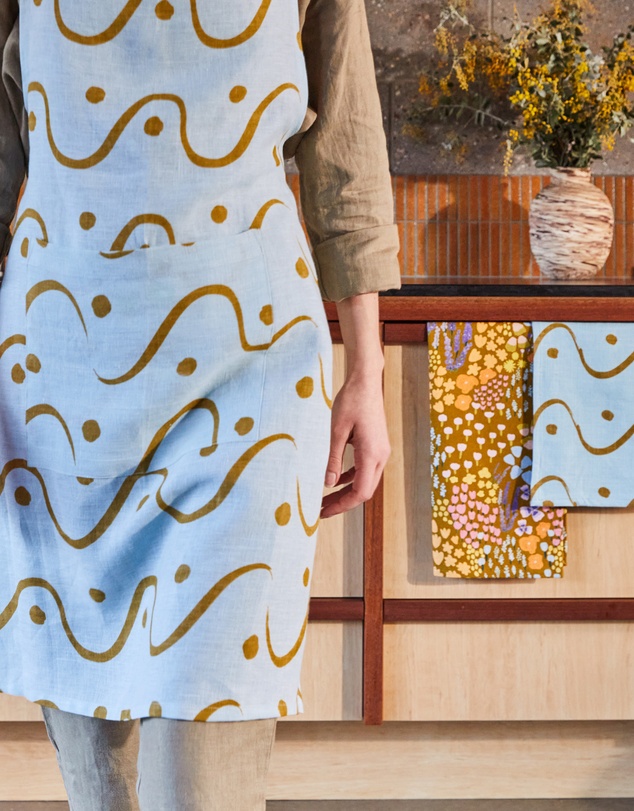 Mosey Me - Whitewash Apron