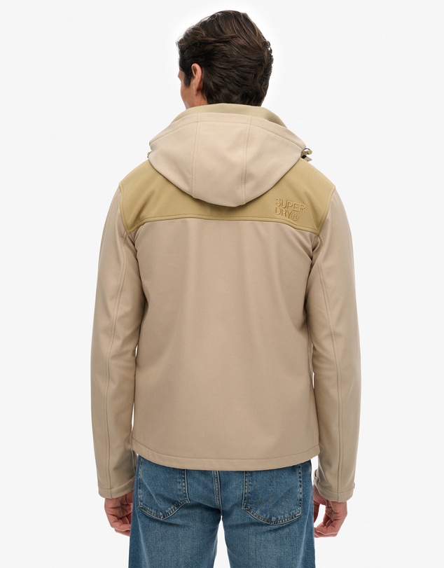 Superdry - Hooded Softshell Tech Trekker