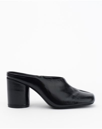 Black Oily Crinkle Leather