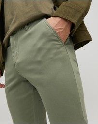 Jack & Jones - Marco Bowie Slim Fit Chinos