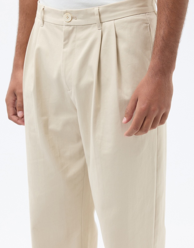 AERE - Relax Leg Pleated Chinos