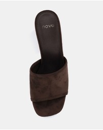 Novo - Nicole Mules