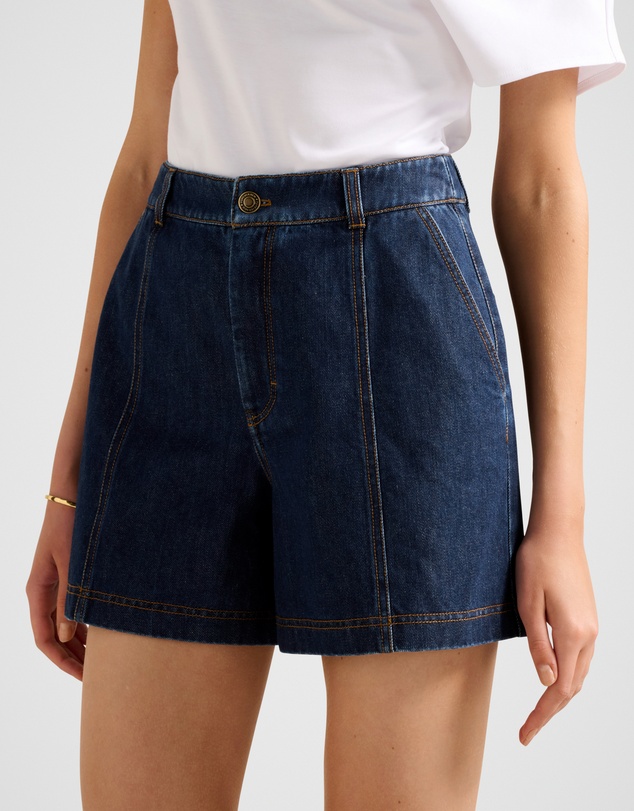 Forever New - Kristen Panel Detail Shorts