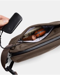 Bellroy - Lite Sling Mini