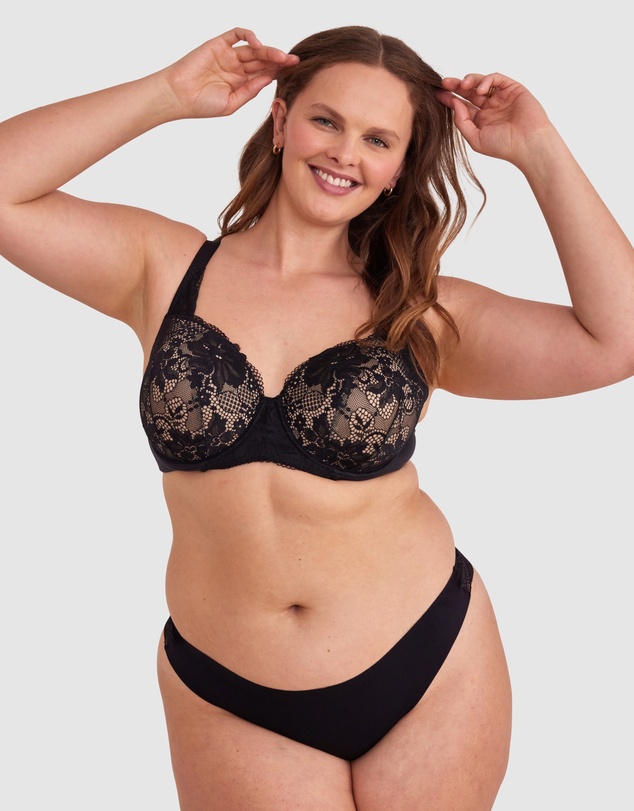 Bras N Things - Smooth Comfort Lace V String Knicker - Black/ Black