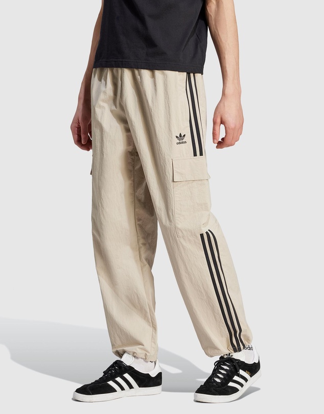 adidas Originals - Adicolor Classics 3-Stripes Cargo Pants