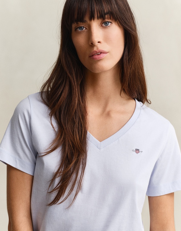 Gant - Shield V-Neck T-Shirt