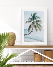 Olive et Oriel - Maldivian Palm I Art Print