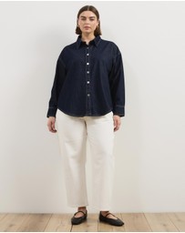 Atmos&Here Curvy - Romy Oversized Denim Shirt