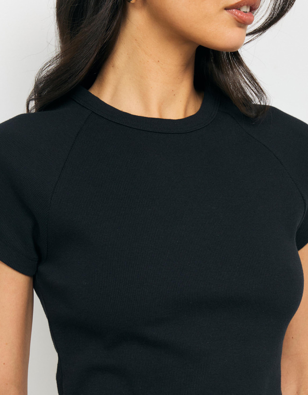AERE - Raglan Sleeve Baby Tee