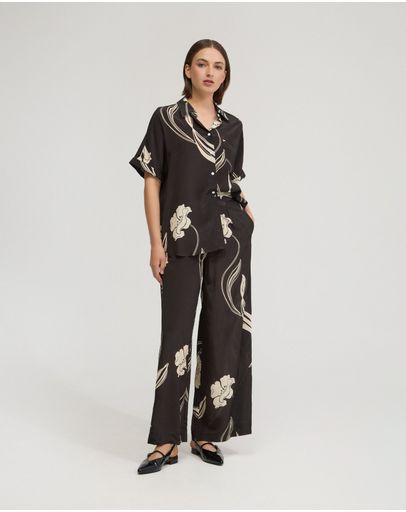 Black/Eum