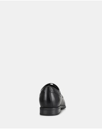 Hush Puppies - Nash