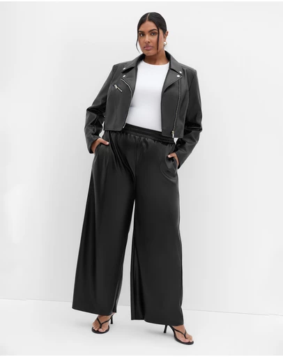 City Chic - Plus size Amira Faux Leather Jacket - black