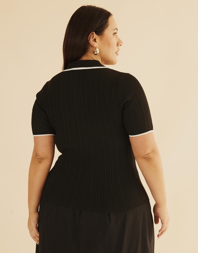 Atmos&Here Curvy - Olaria Contrast Knit Top
