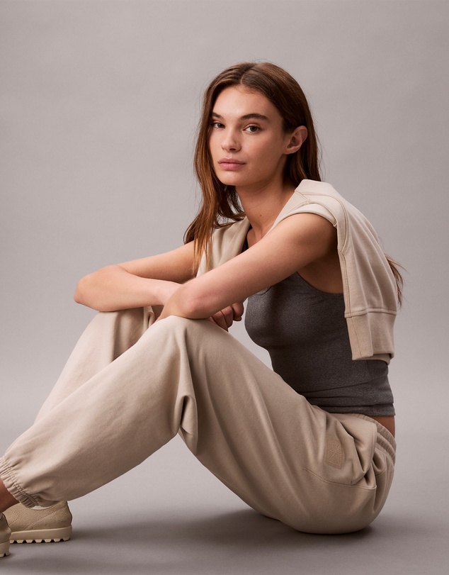 Calvin Klein - Relaxed Premium Terry Joggers