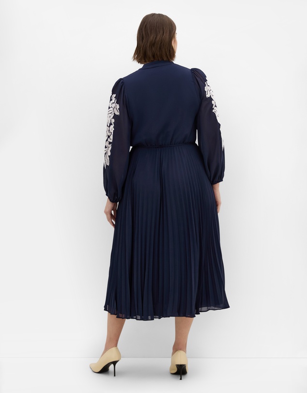 City Chic - Adorn Sleeve Pleat Midi Dress