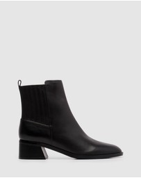 Nine West - Avias