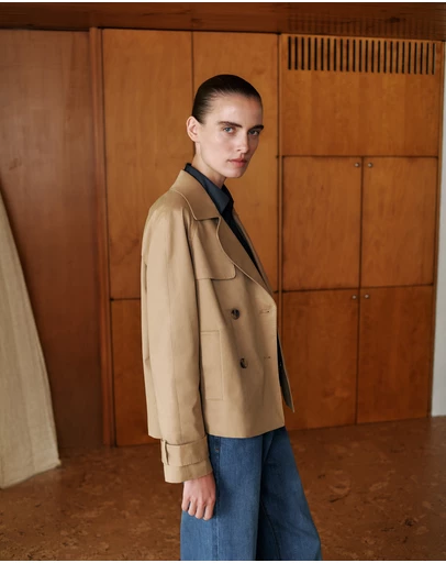 Trenery - Cotton Twill Cropped Trench Coat in Dark Camel