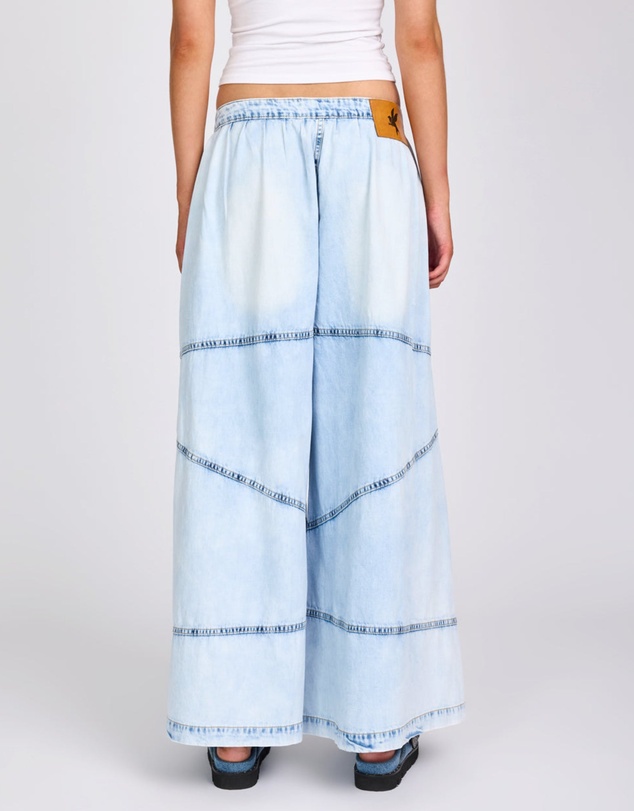 ONE TEASPOON - Daddios Low Waist Super Wide Leg Denim Jeans - Depeche Blue