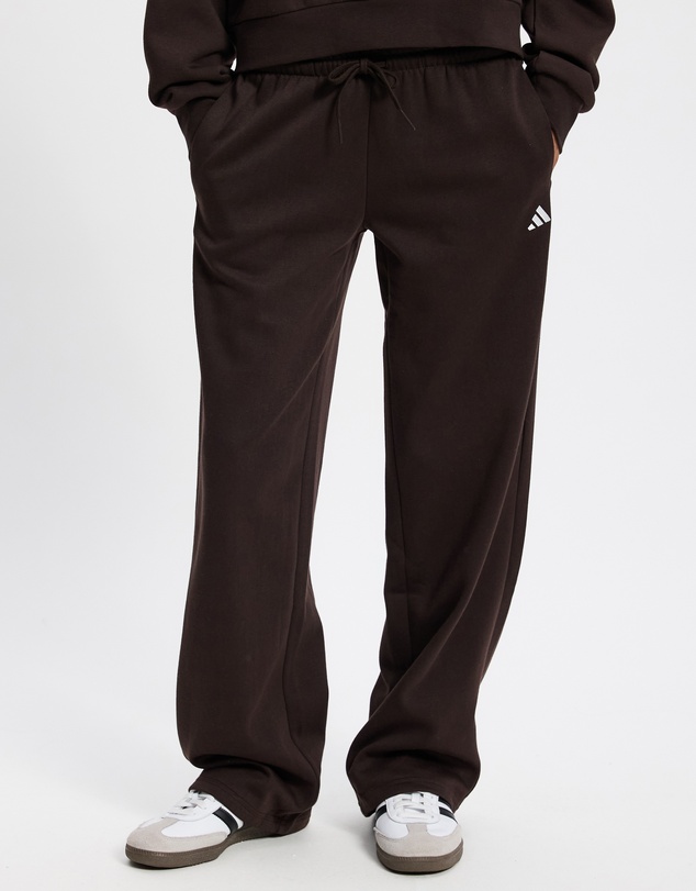 adidas Sportswear - Essentials Small Logo Feel Cozy Open-Hem Pants