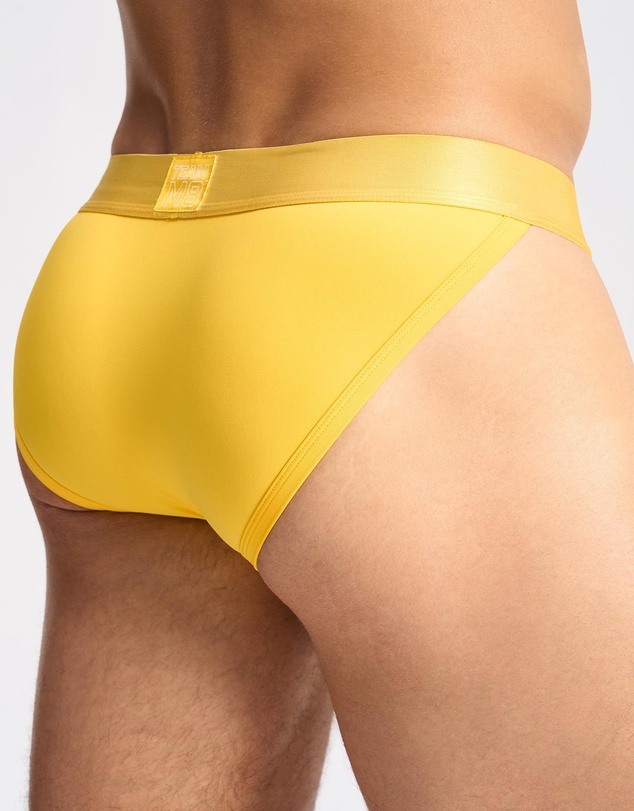 TEAMM8 - Spartacus Sports Brief