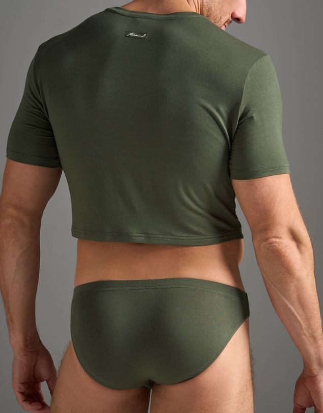 TEAMM8 - Body Bamboo Crop Tee