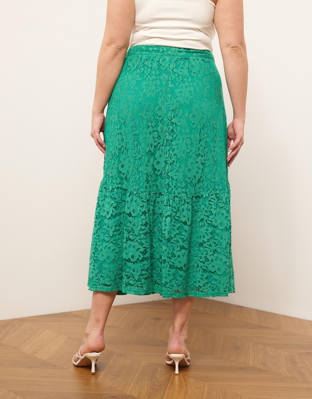Atmos&Here Curvy - Vida Lace Midi Skirt