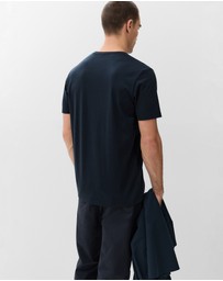 UNISON - Classic Crew Neck T Shirt