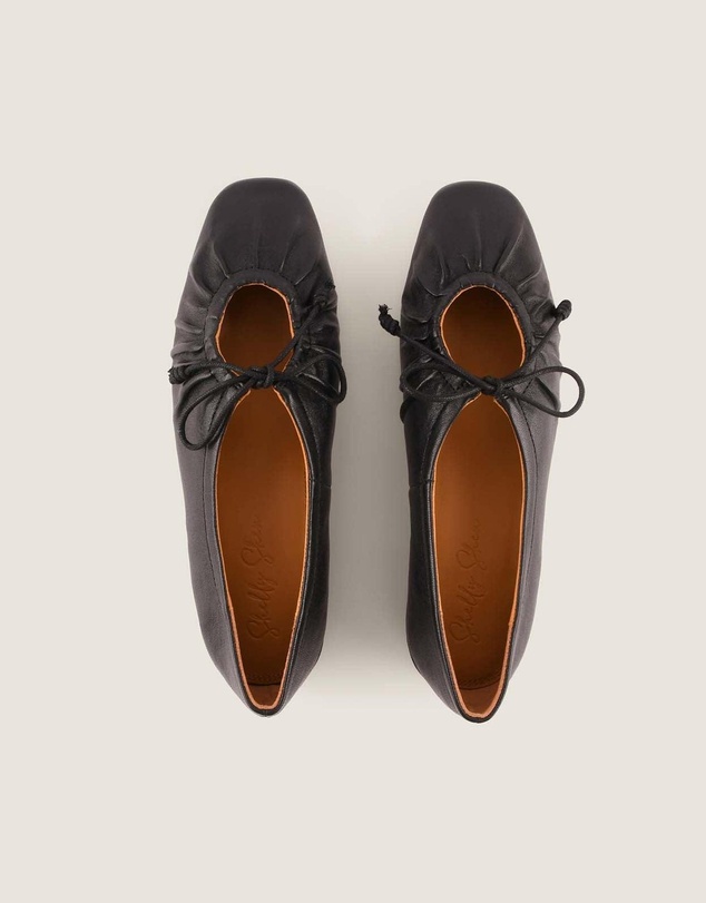 Shelly Shen - Logan Casual Flats Black Leather