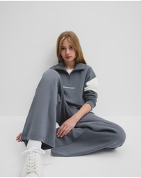 Country Road - Wide Leg Sweat Pant