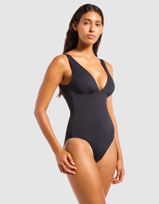 JETS - Jetset Smooth Plunge One Piece