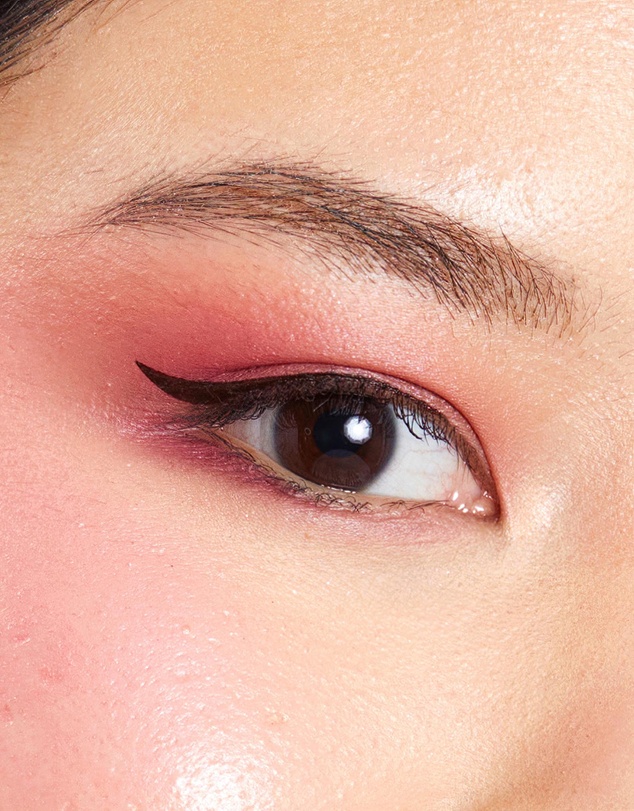 The Quick Flick - 8mm Petite Winged Eyeliner Stamp