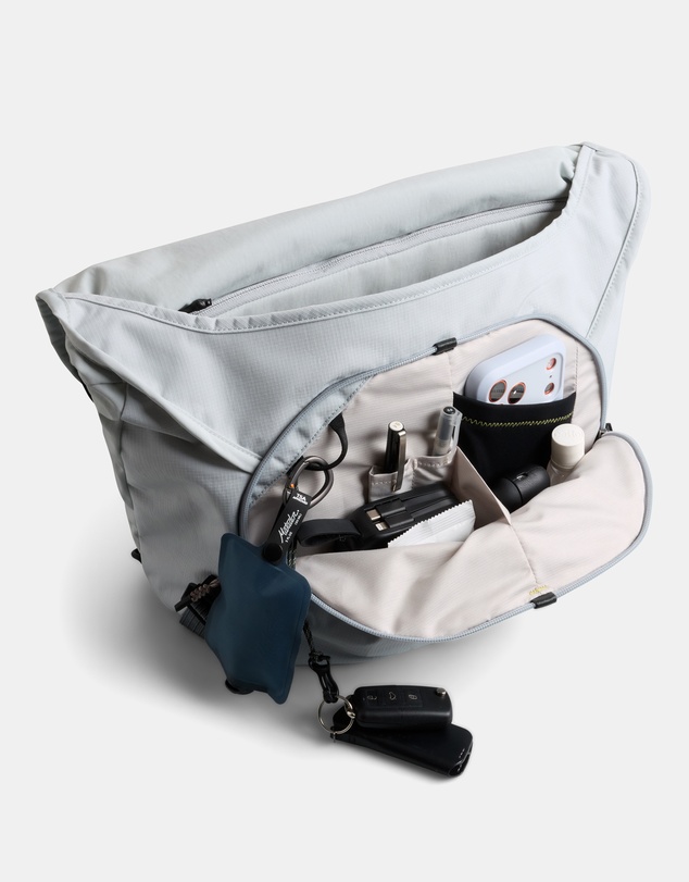 Bellroy - Venture Messenger 14