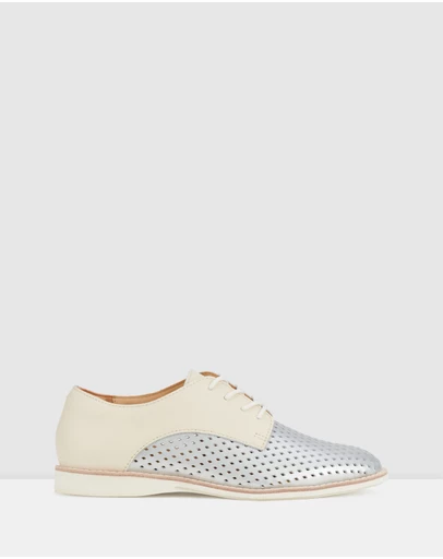Rollie - Derby Punch Shoe
