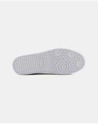 Emporio Armani EA7 - New Heritage Sneakers