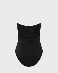 BONDI BORN - Raya One Piece